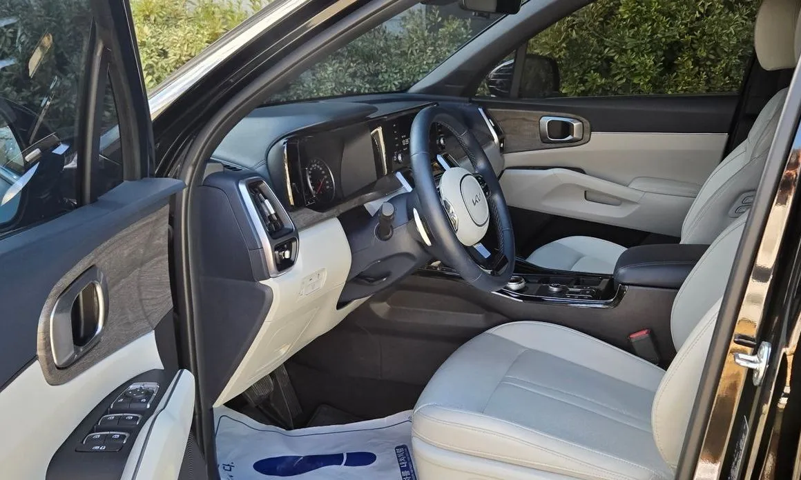 Kia Sorento — фото 4