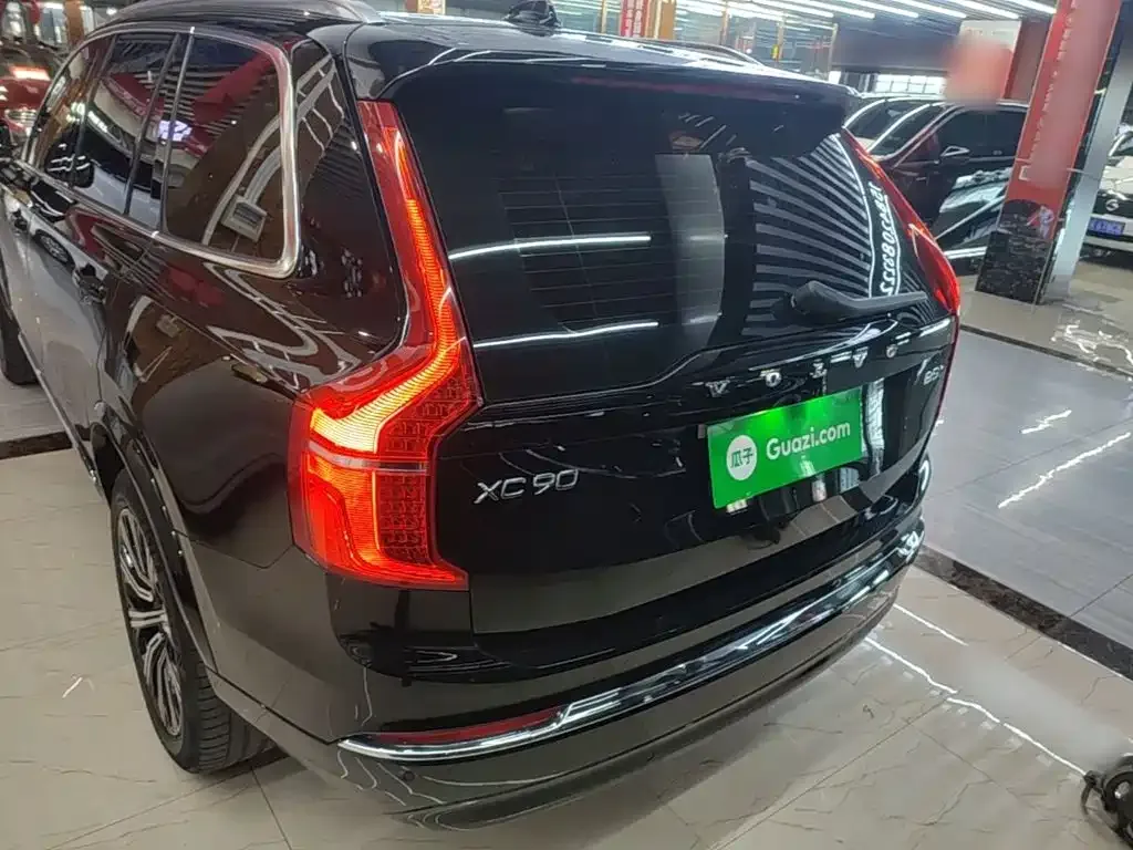 Volvo XC90 — фото 4