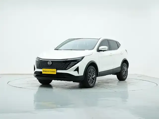 Nissan Qashqai — фото 1