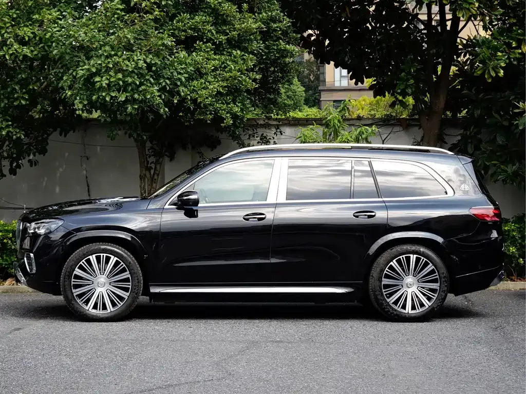 Mercedes-Benz GLS — фото 8