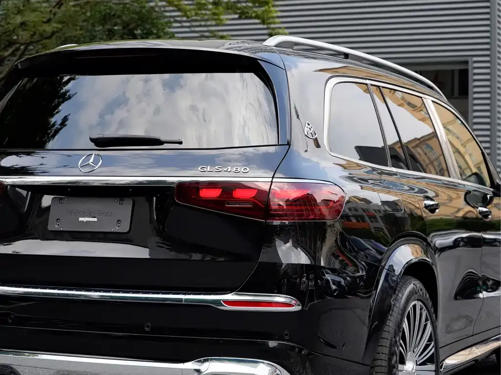 Mercedes-Benz GLS — фото 5