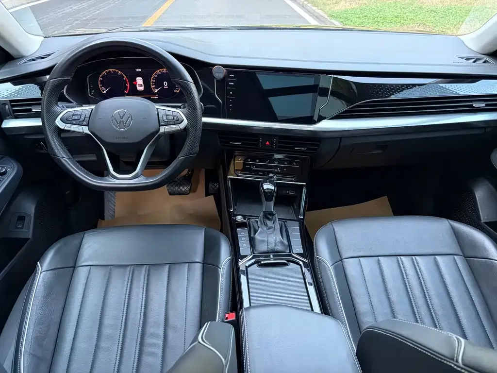Volkswagen Passat — фото 2