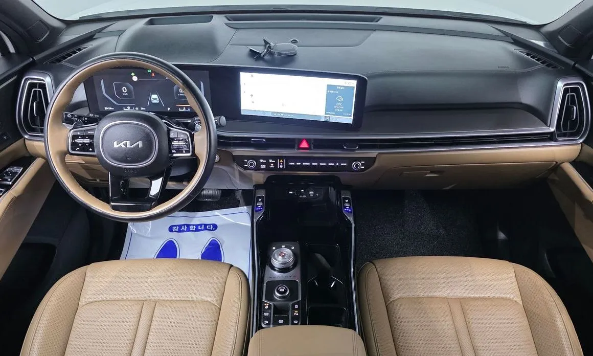 Kia Sorento — фото 5