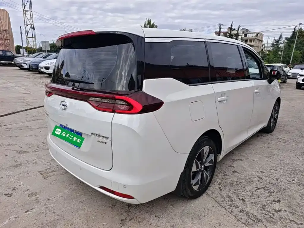 GAC Motor Trumpchi M6 — фото 10