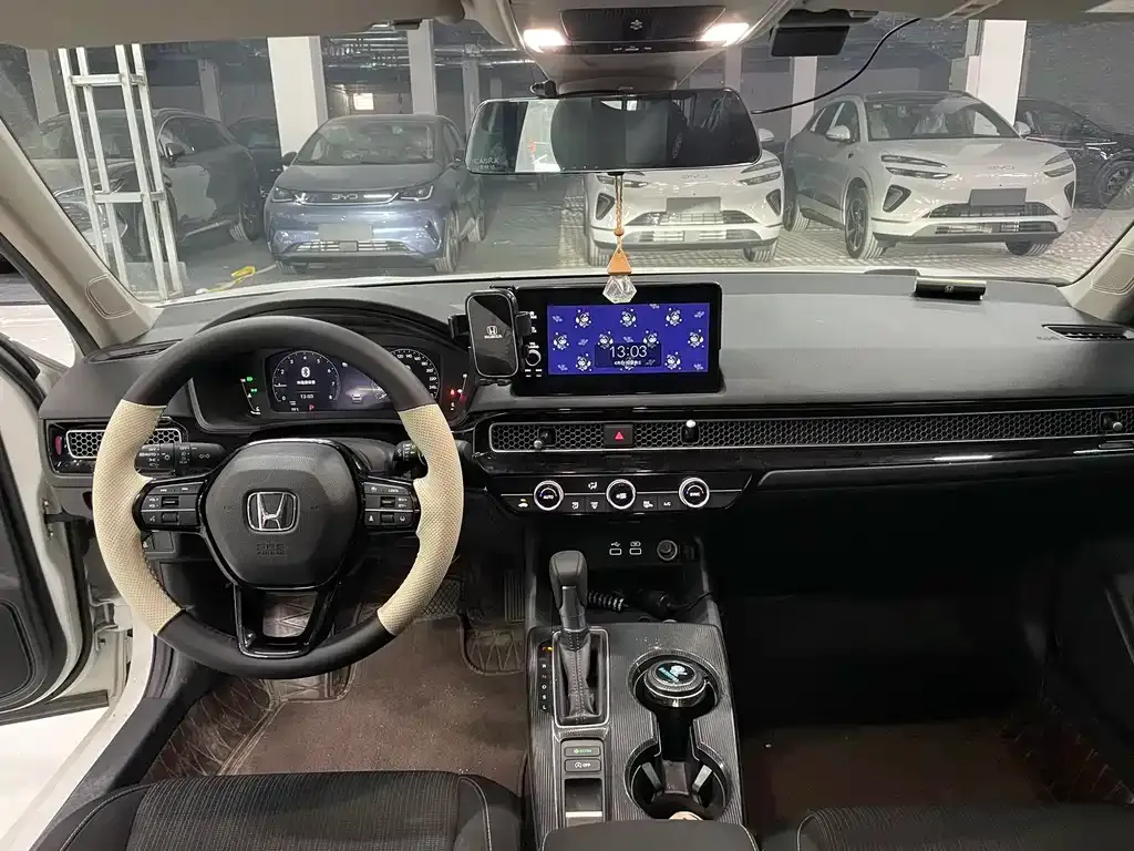 Honda Civic — фото 4