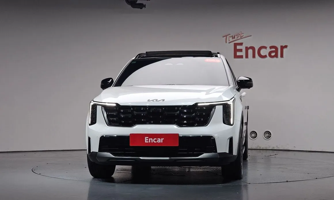 Kia Sorento — фото 10