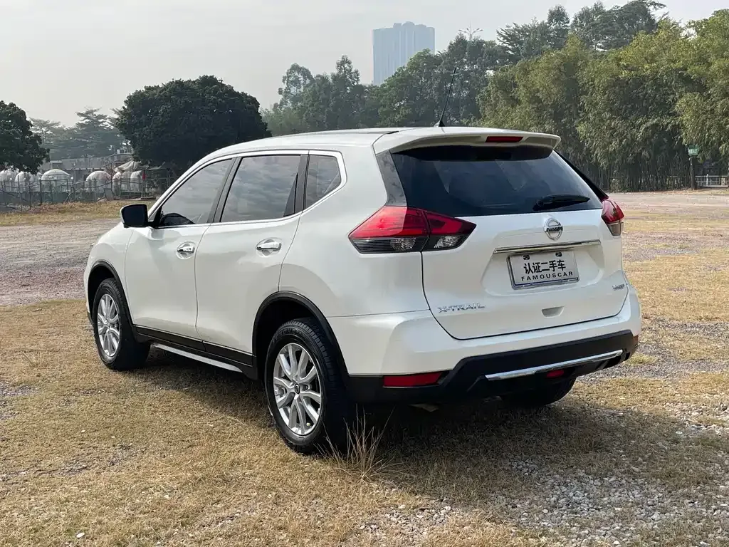Nissan X-Trail — фото 3