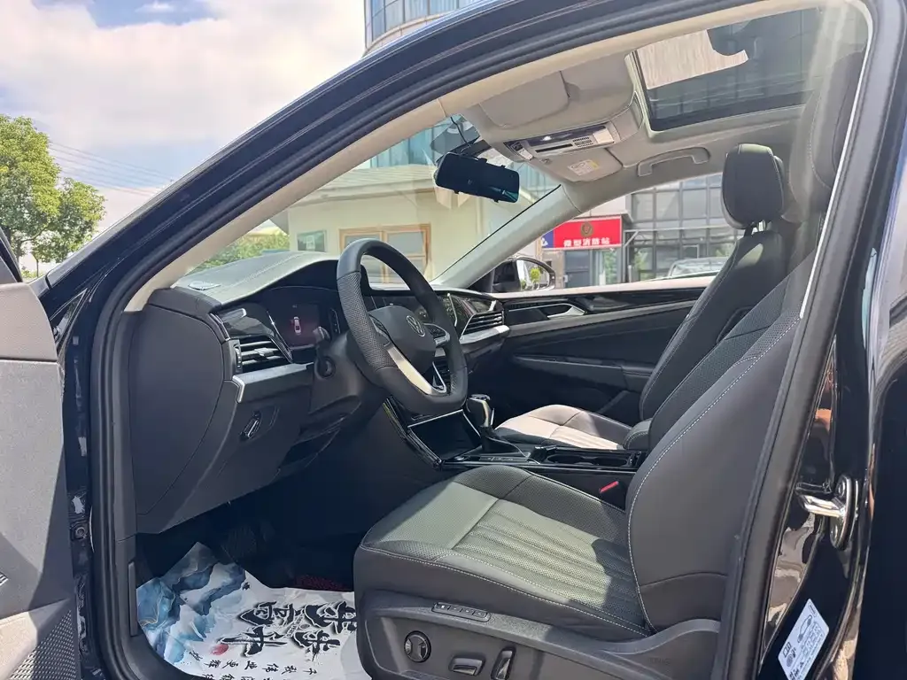 Volkswagen Passat — фото 4