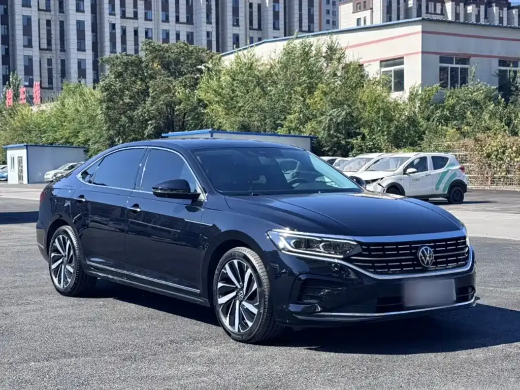 Volkswagen Passat — фото 6