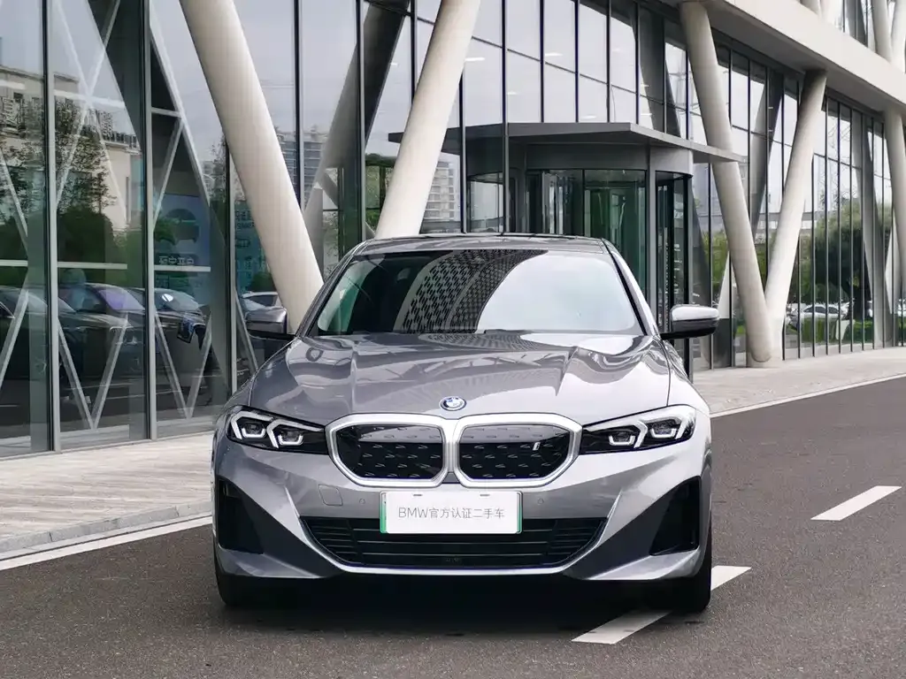 BMW i3 — фото 5
