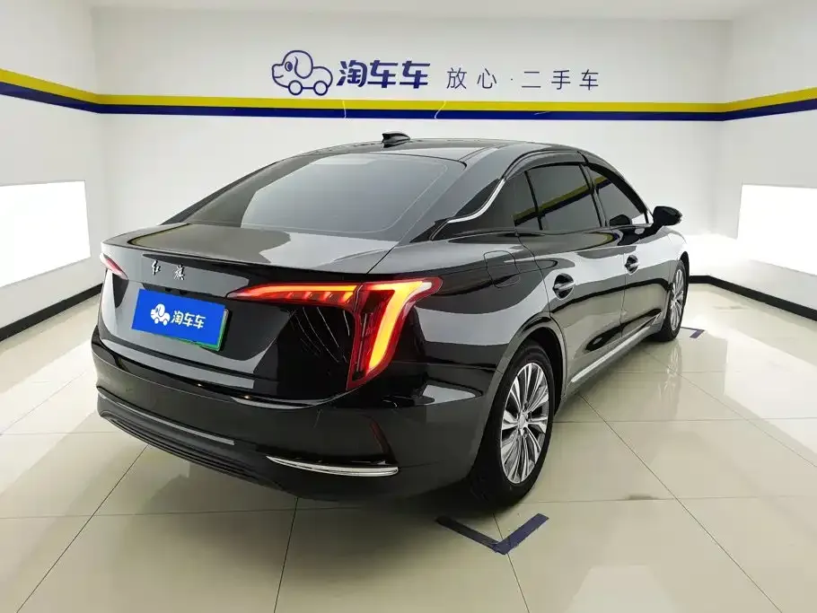 Hongqi E-QM5 — фото 4