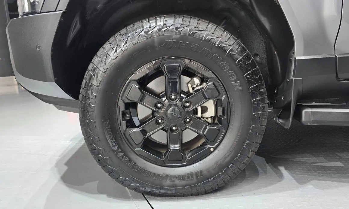 Kia Tasman — фото 10