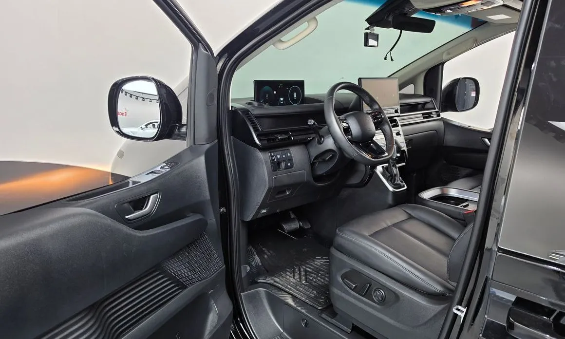 Hyundai Staria — фото 8