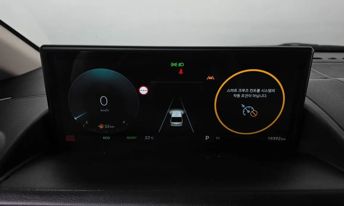 Hyundai Staria — фото 2