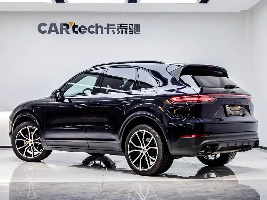 Porsche Cayenne Hybrid — фото 8