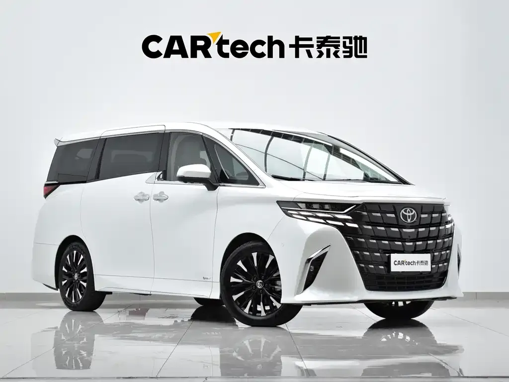 Toyota Alphard — фото 5