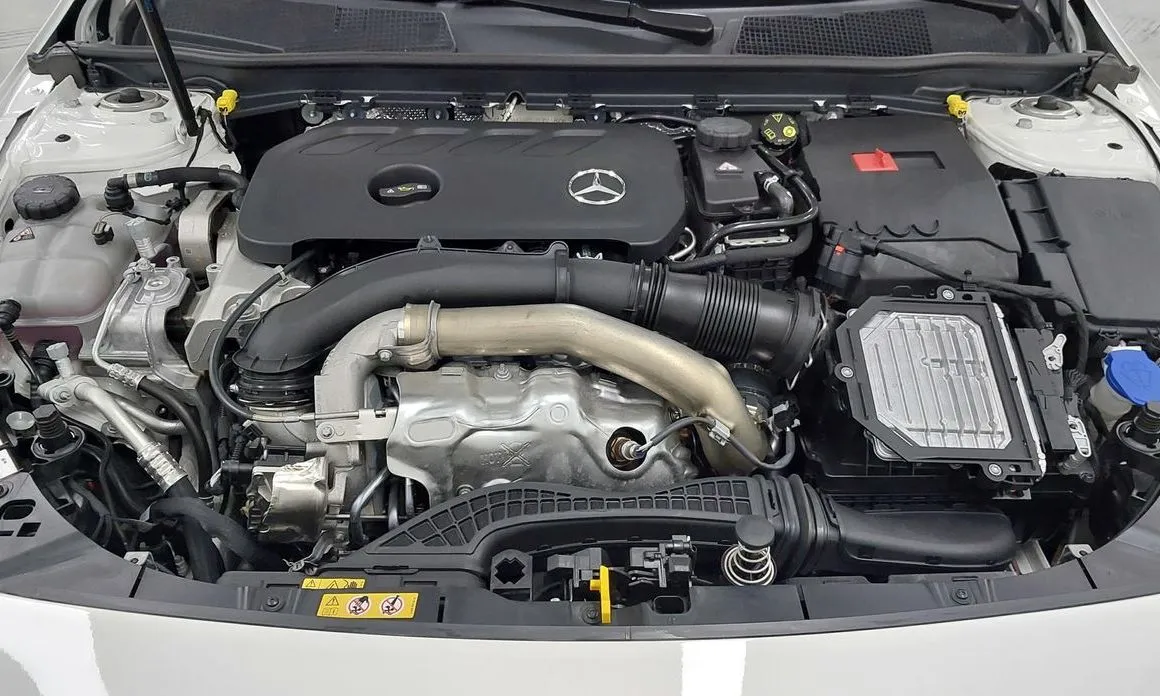 Mercedes-Benz A-Class — фото 10