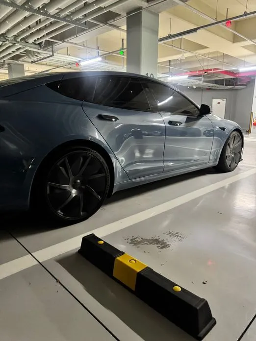 Tesla Model S — фото 3