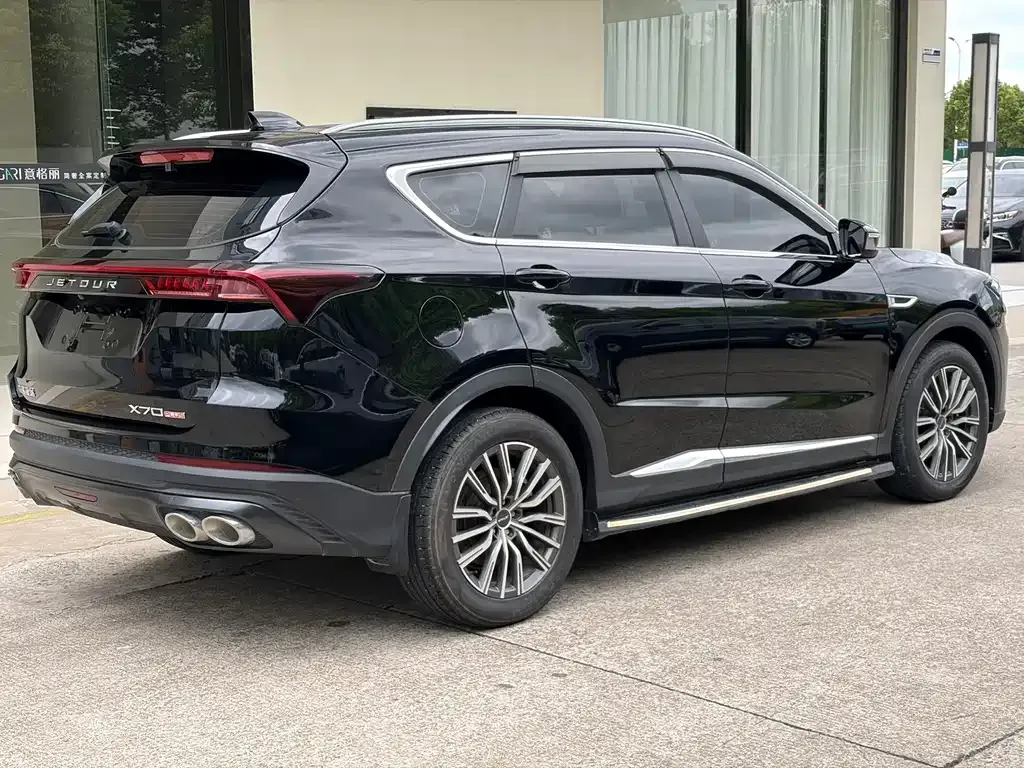 Jetour X70 PLUS — фото 10