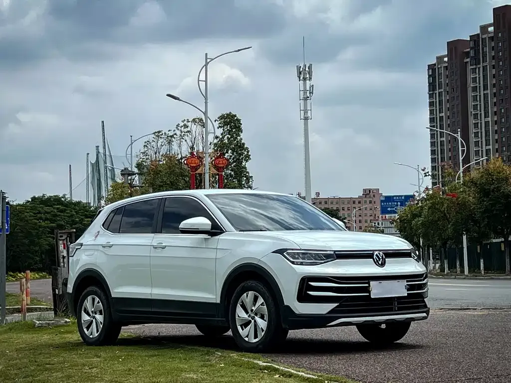 Volkswagen Tharu — фото 7