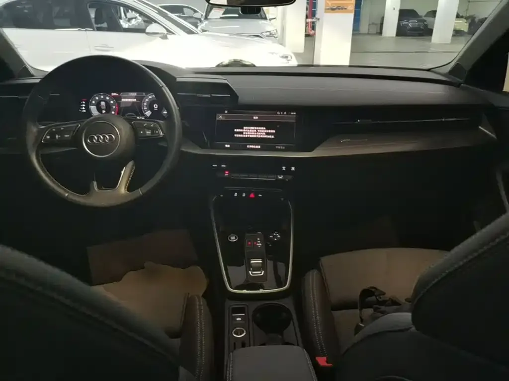 Audi A3 — фото 2