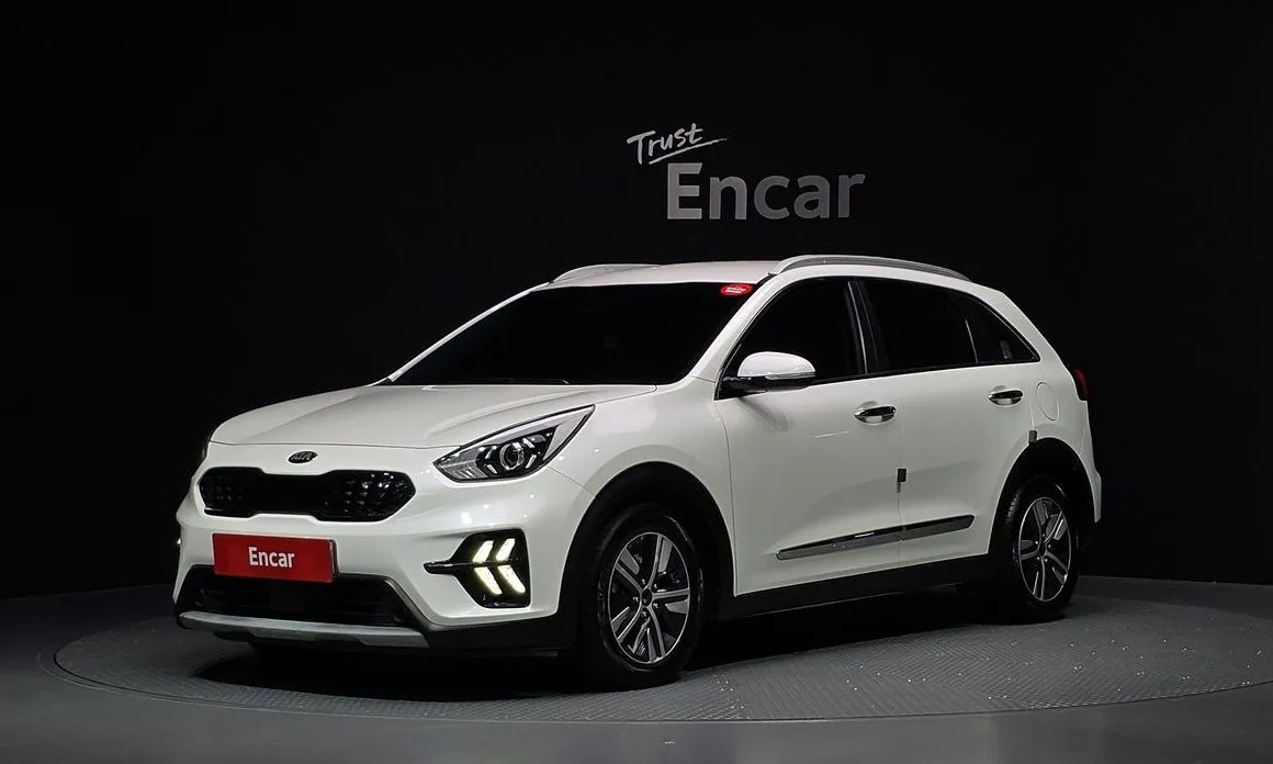 Kia Niro — фото 1
