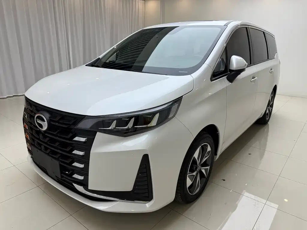 GAC Motor Trumpchi M6 — фото 1