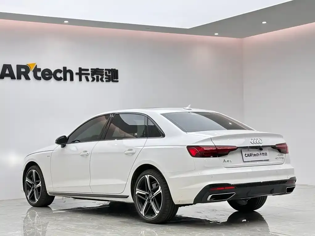 Audi A4L — фото 2