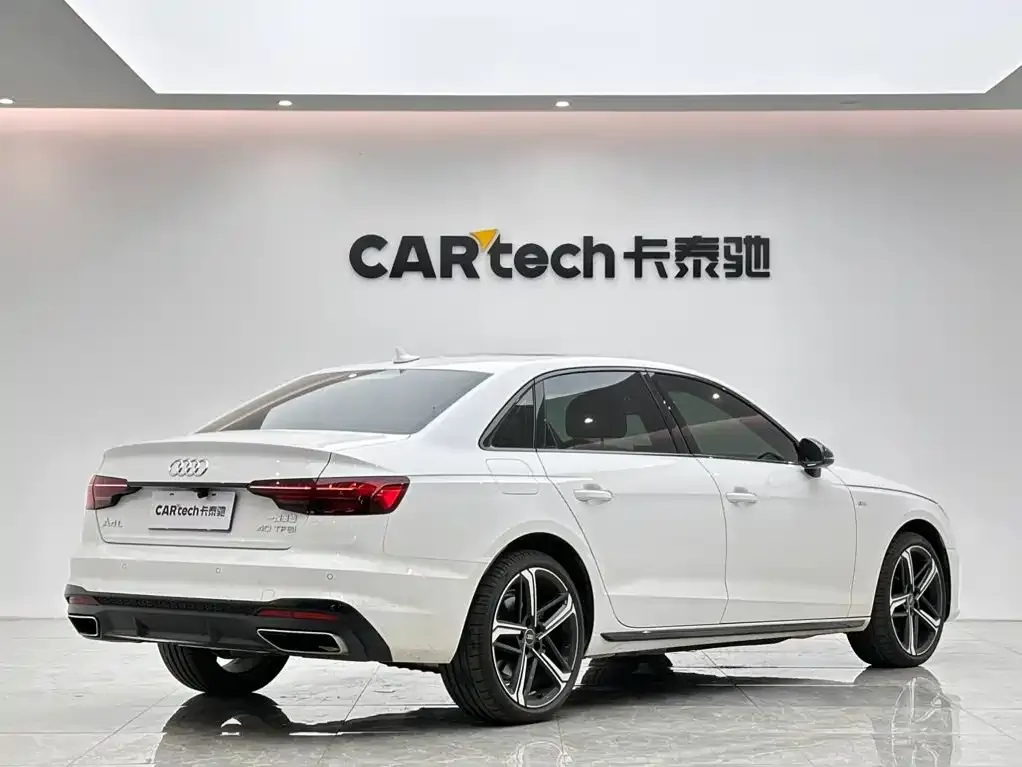 Audi A4L — фото 8