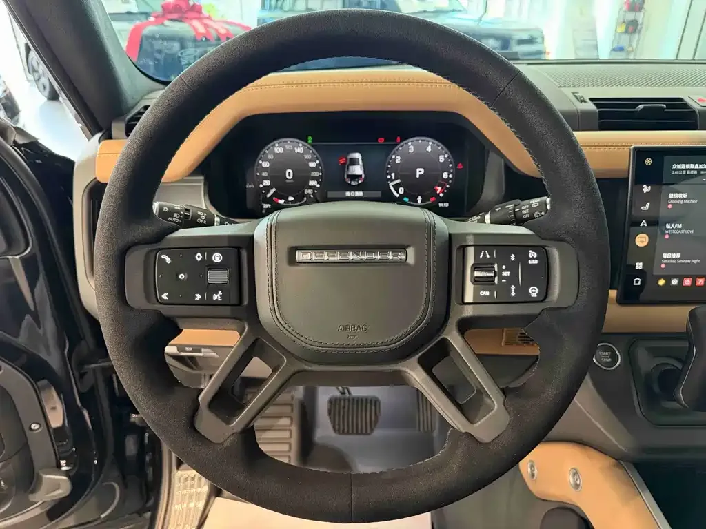Land Rover Defender — фото 3