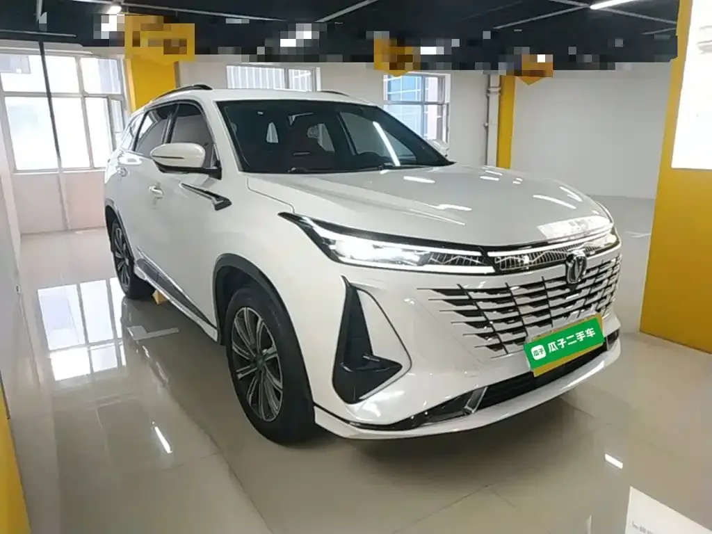 Changan CS75 PLUS — фото 9