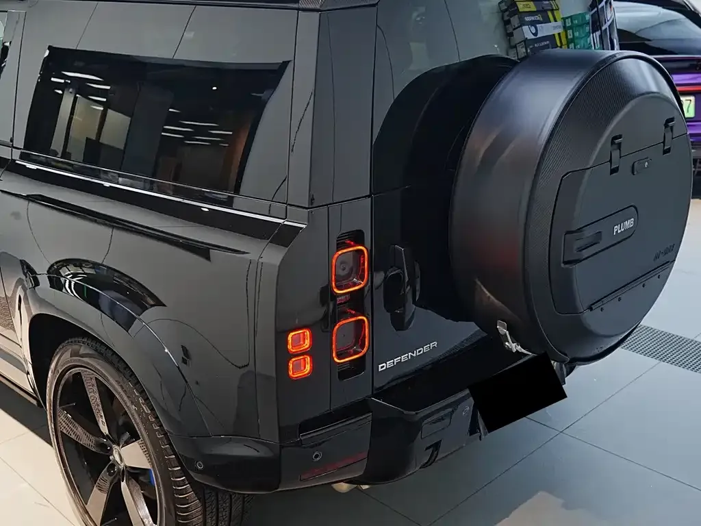 Land Rover Defender — фото 3