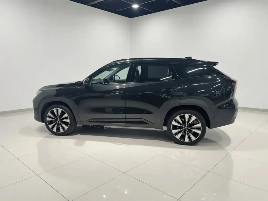 Geely Boyue L — фото 2