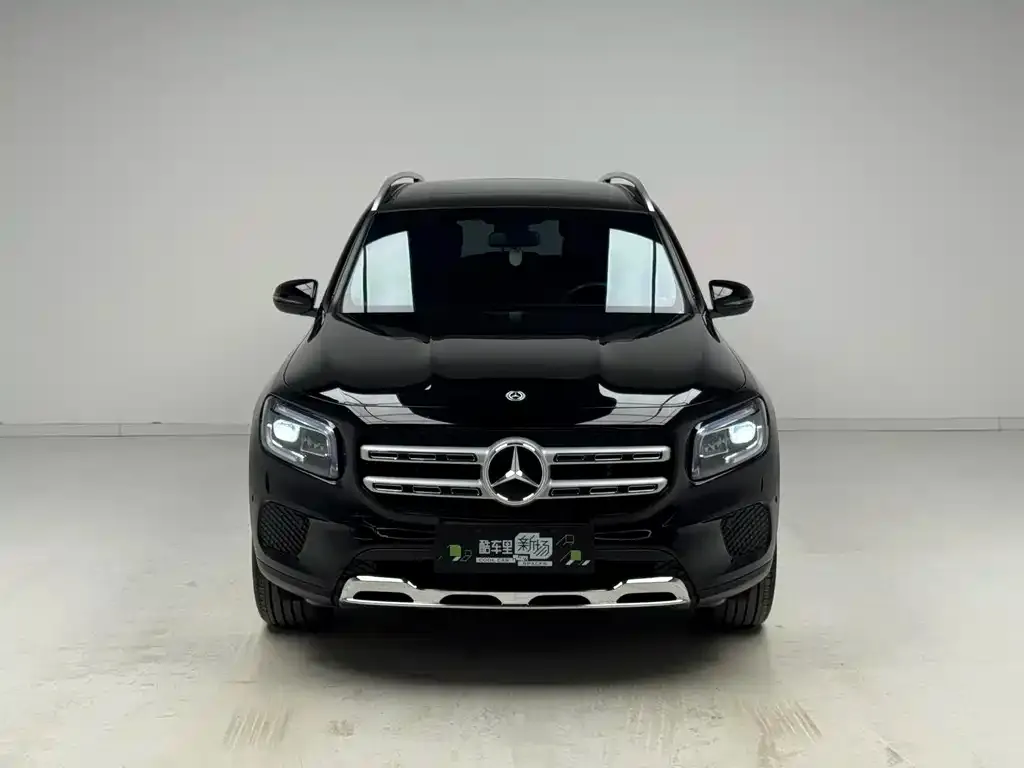 Mercedes-Benz GLB — фото 2