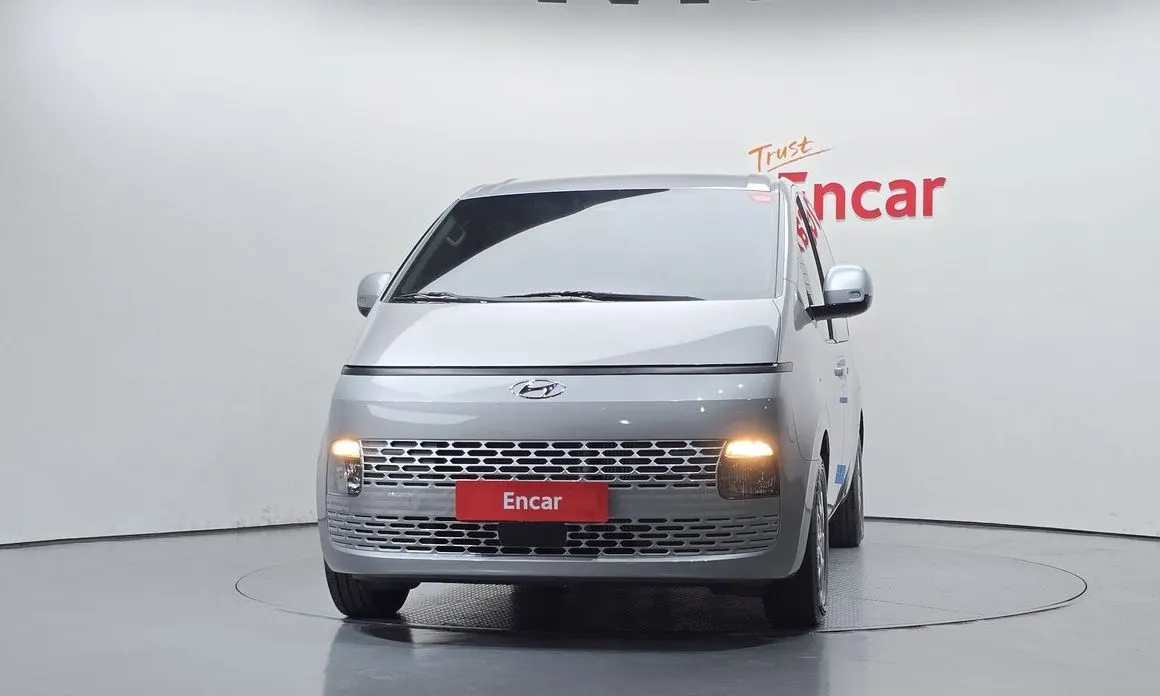 Hyundai Staria — фото 3