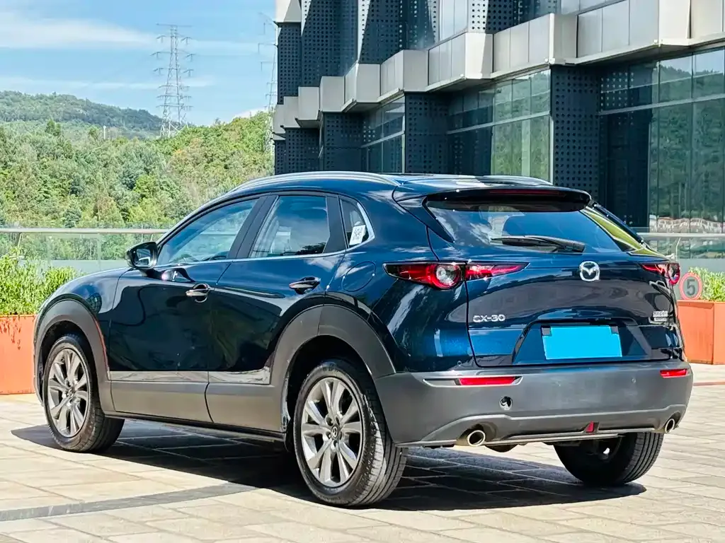 Mazda CX-30 — фото 9