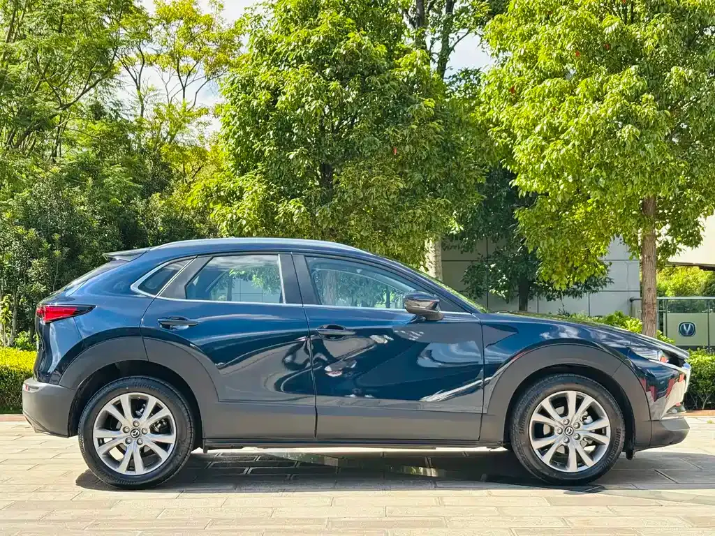 Mazda CX-30 — фото 10