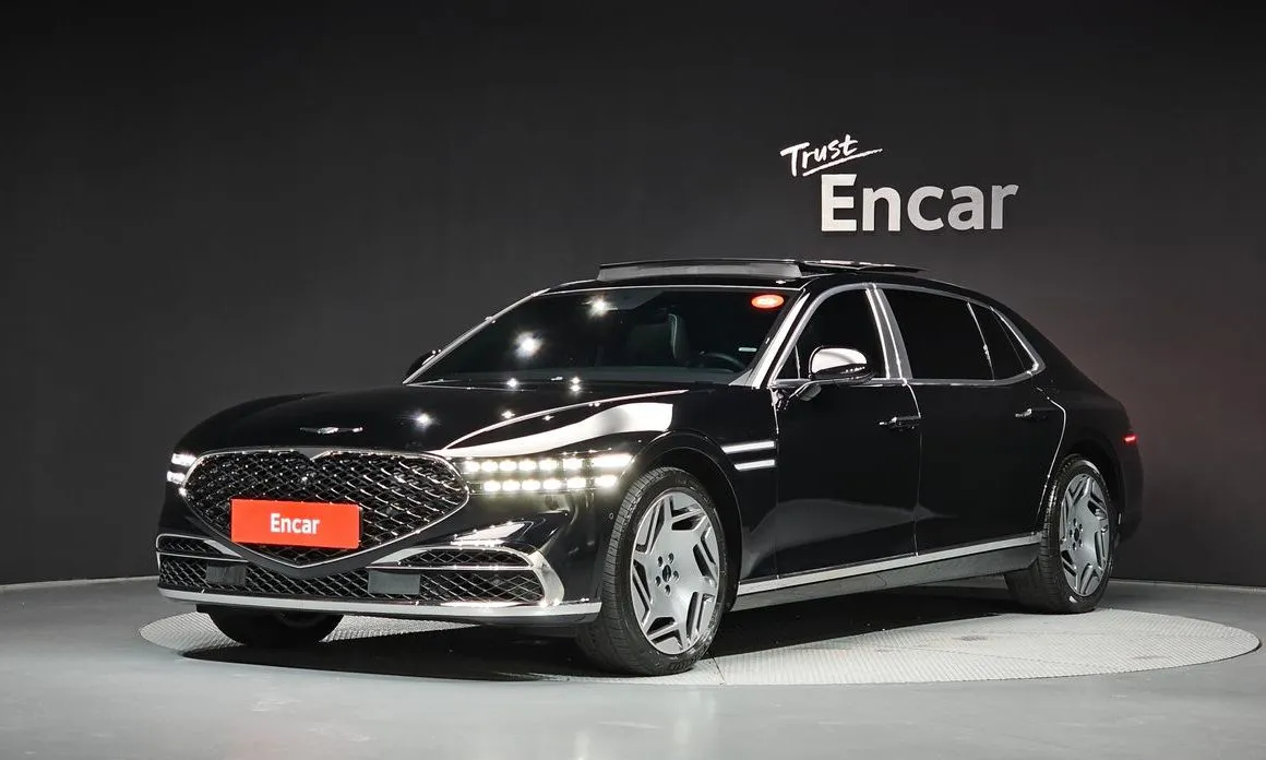 Genesis G90 — фото 1