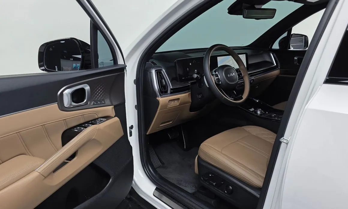Kia Sorento — фото 7