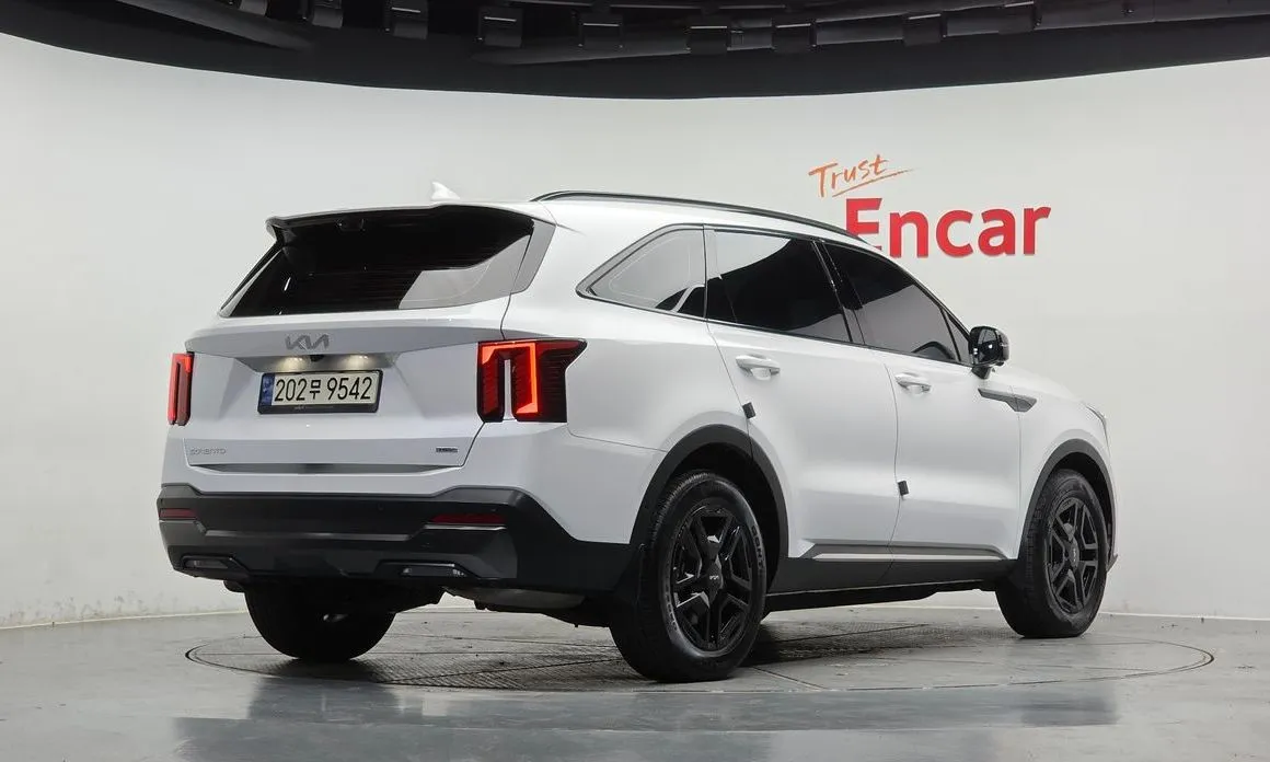 Kia Sorento — фото 3