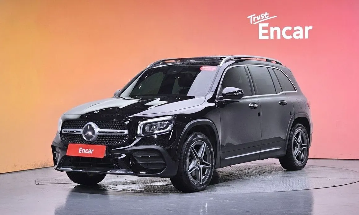 Mercedes-Benz GLB-Class — фото 1