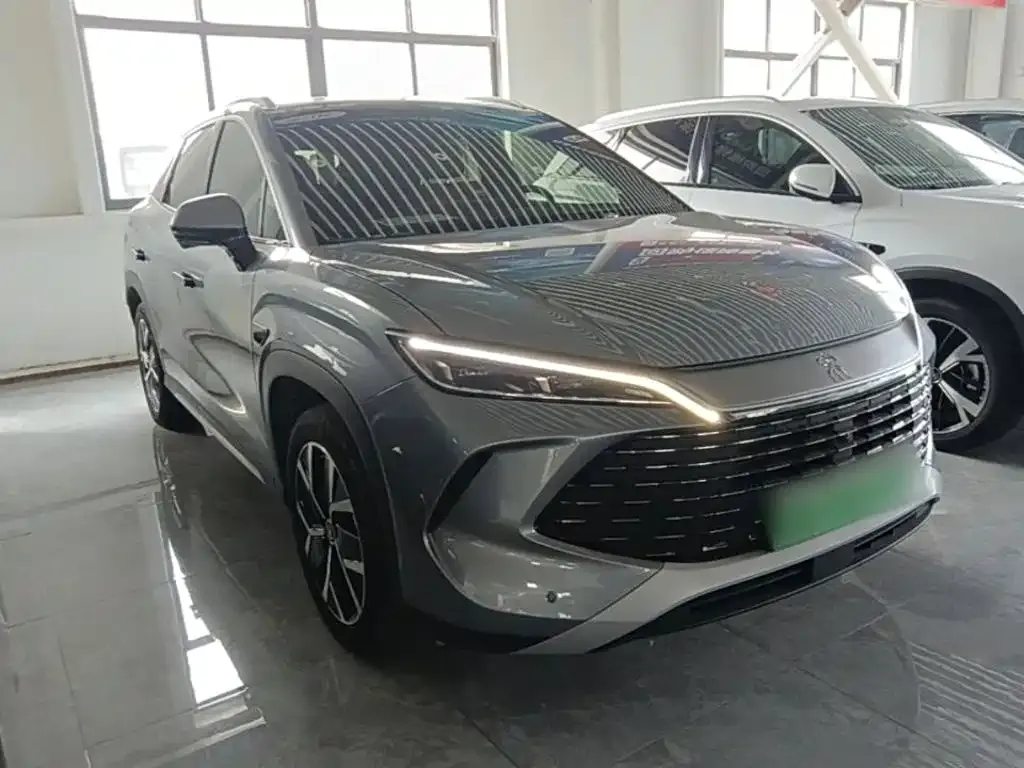 BYD L DM-i — фото 3