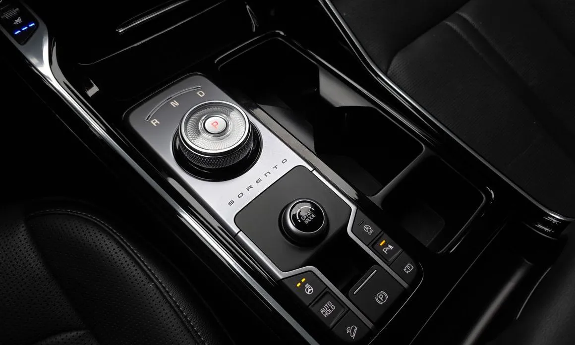 Kia Sorento — фото 2