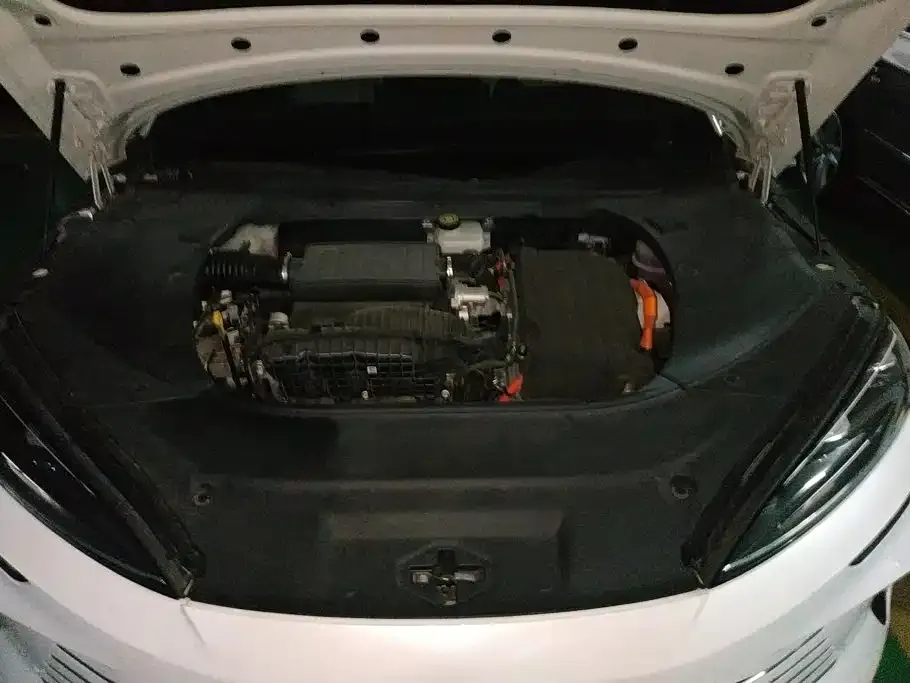 BYD Seal — фото 3