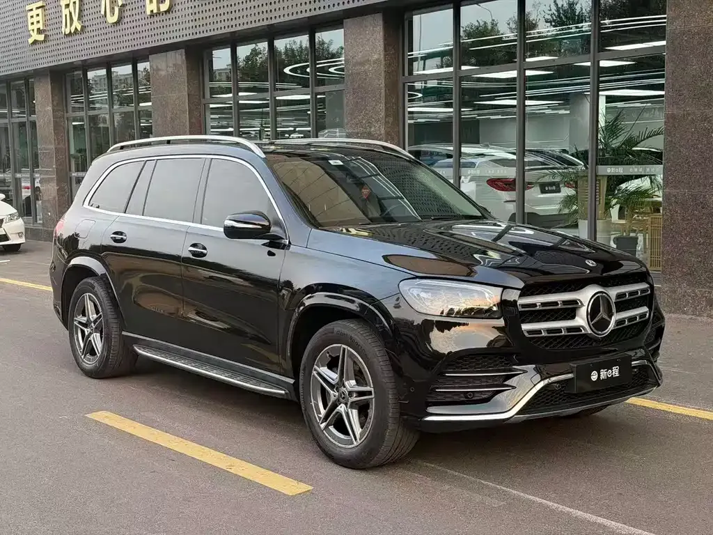 Mercedes-Benz GLS — фото 8