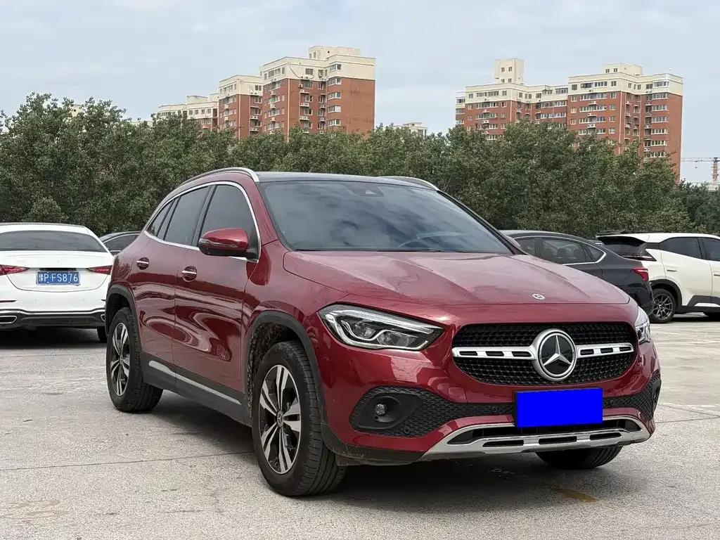 Mercedes-Benz GLA — фото 8