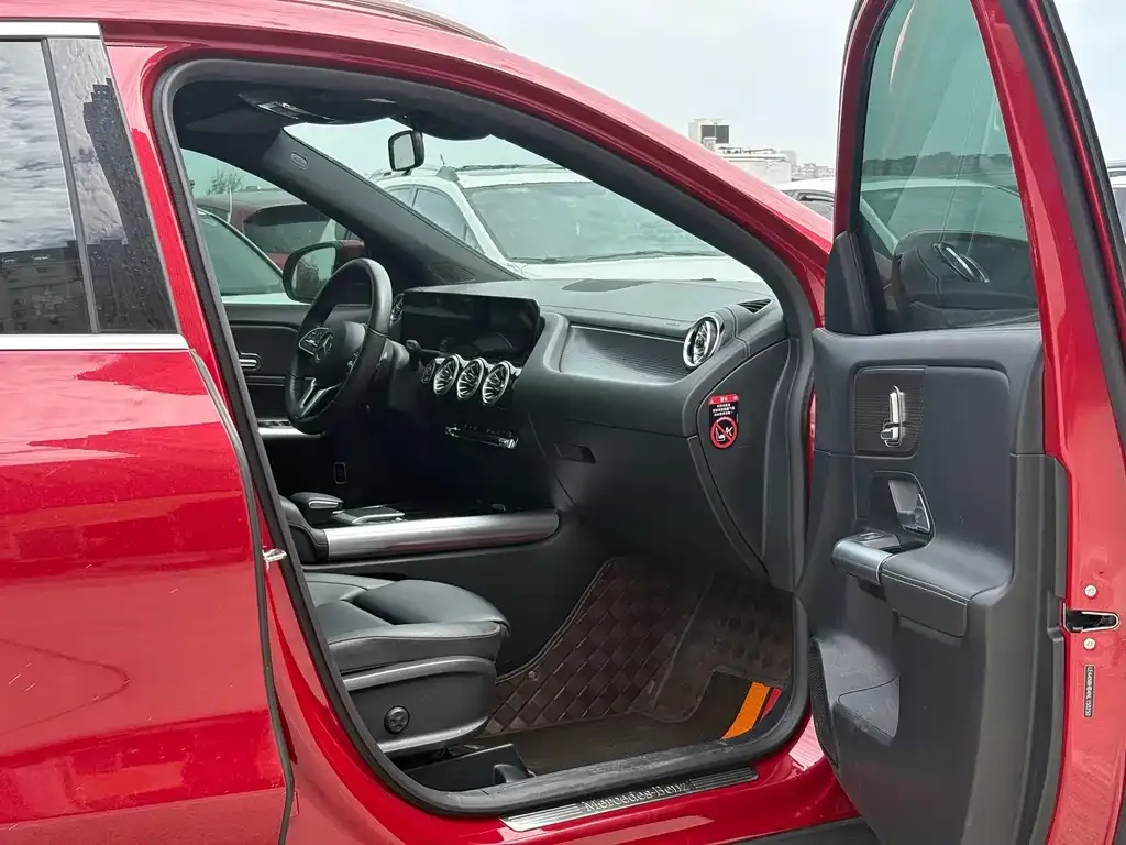 Mercedes-Benz GLA — фото 2