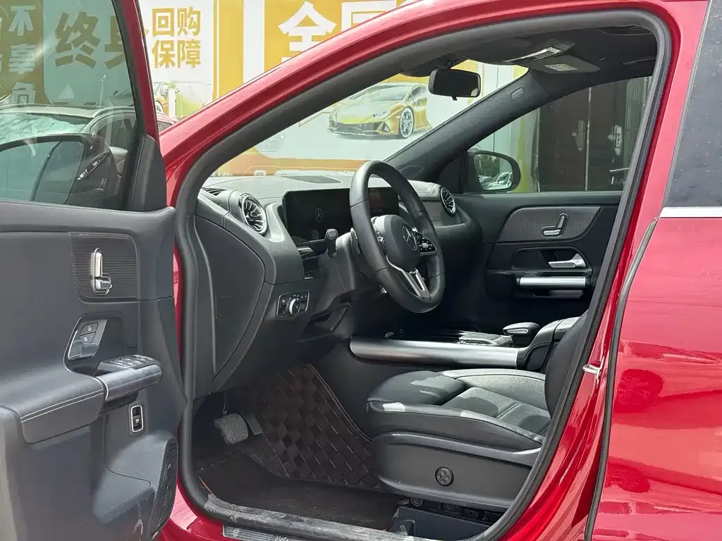 Mercedes-Benz GLA — фото 5
