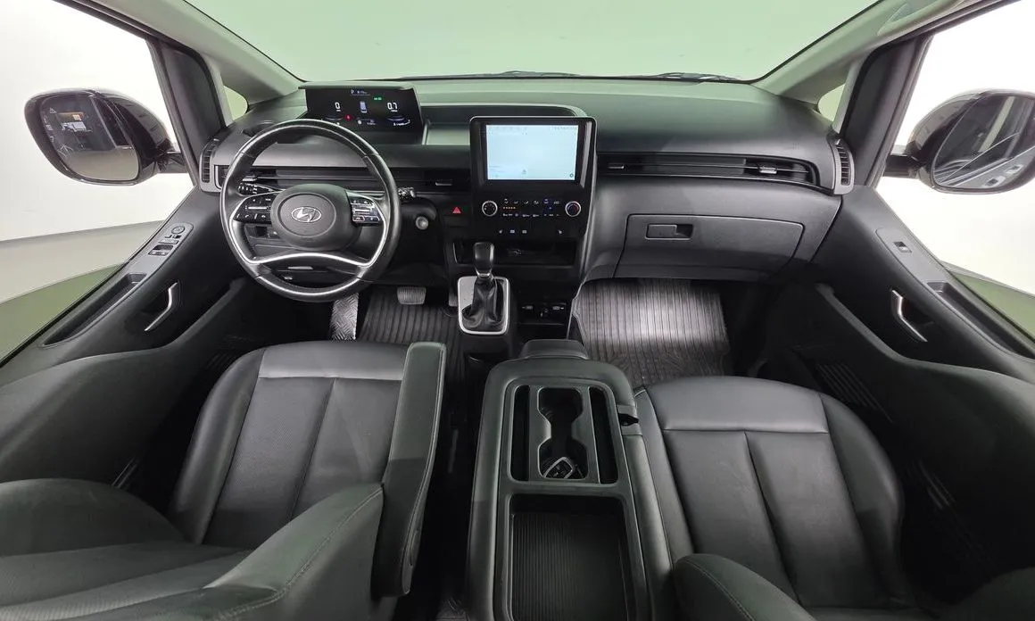 Hyundai Staria — фото 4