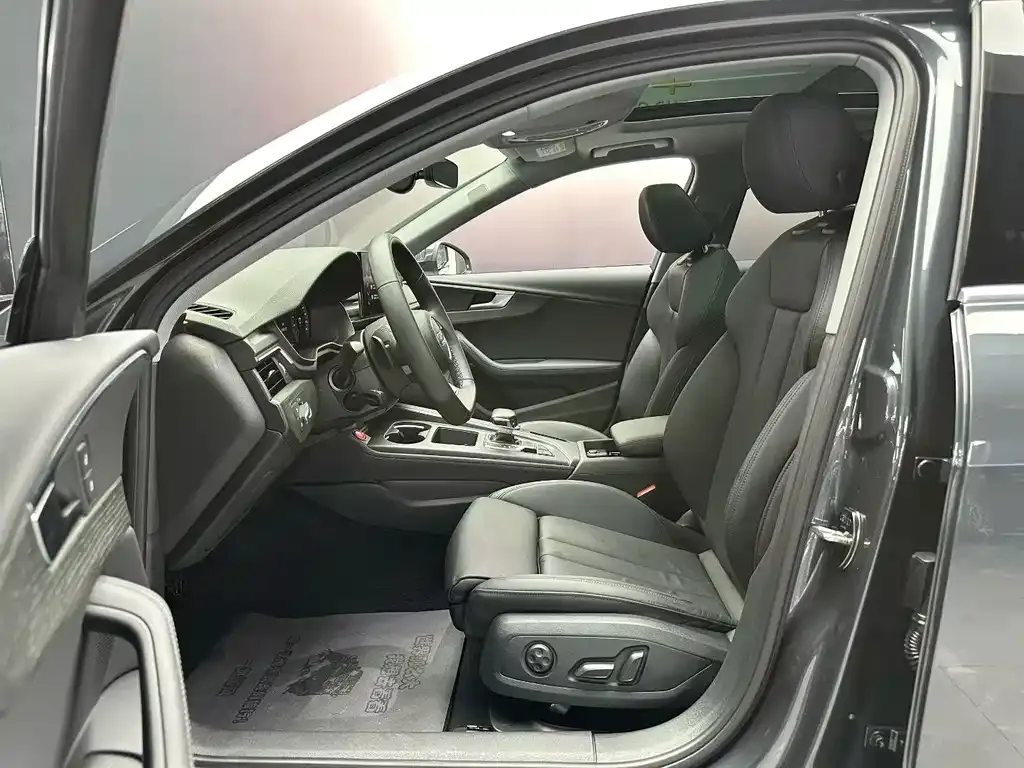 Audi A4 (Import) — фото 3